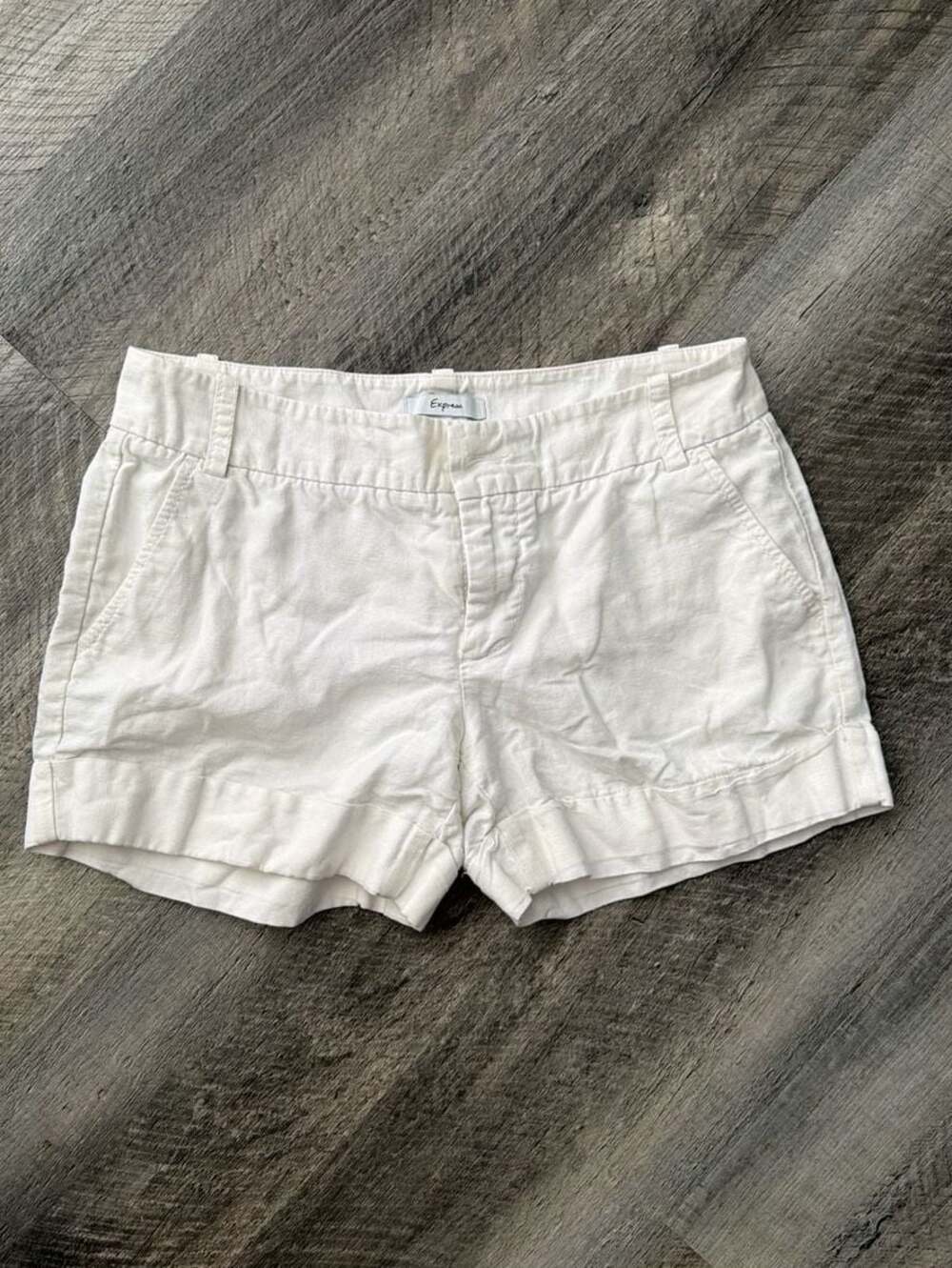 Express Women's White Linen Blend Cuffed Chino Shorts Size 6